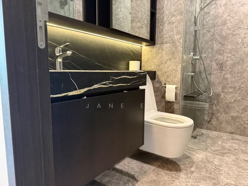 Hyll on Holland, 99 Holland Road, Tanglin / Holland / Bukit Timah, 2 Bedrooms, 721 sqft, Condominium For Sale, by Jane Ee, 500231812 - PropertyGuru.com.sg