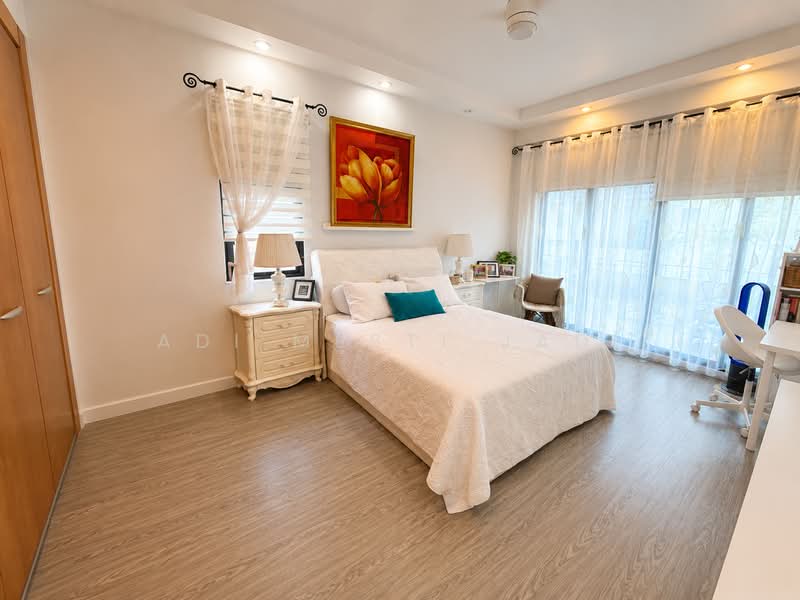 The Springfield, Chempaka Kuning Link, 5 Bedrooms, 2,336 sqft, Terraced House For Sale, by Adi Mesti Jadi, 500231833 - Bedroom - PropertyGuru.com.sg