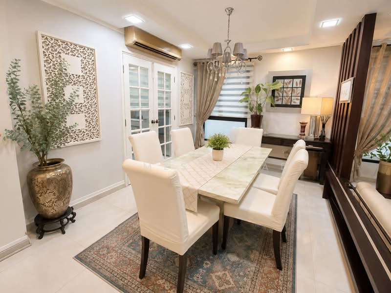 The Springfield, Chempaka Kuning Link, 5 Bedrooms, 2,336 sqft, Terraced House For Sale, by Adi Mesti Jadi, 500231833 - Dining Room - PropertyGuru.com.sg