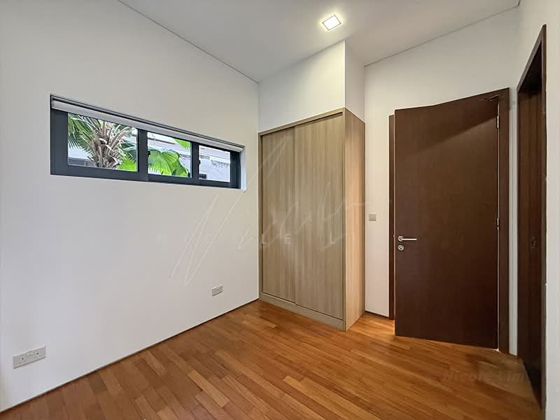 Modern Semi-D @ Serangoon Gdn Estate, Bloxhome Drive, 6 Bedrooms, 5,000 sqft, Semi-Detached House For Rent, by Nicole Lim, 500231839 - Guest / Granny Room on Level 1 - PropertyGuru.com.sg