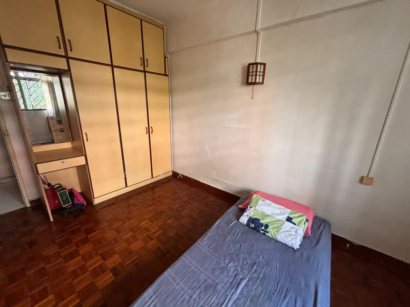 372 Clementi Avenue 4, 372 Clementi Avenue 4, Room Rental, 100 sqft, HDB Flat For Rent, by Alex Teoh, 500231852 - Bedroom - PropertyGuru.com.sg