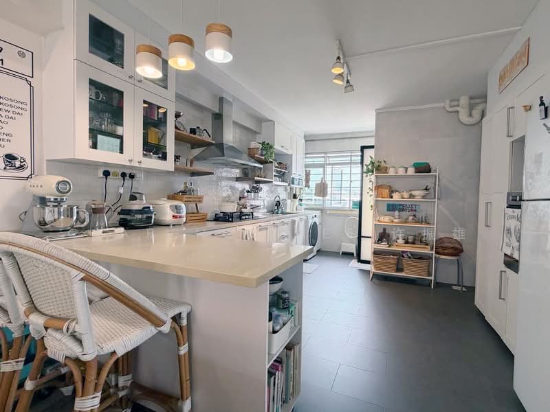 437 Choa Chu Kang Avenue 4, 437 Choa Chu Kang Avenue 4, 4 Bedrooms, 1,593 sqft, HDB Flat For Sale, by Clarence Hee 许振雄, 500231853 - Kitchen - PropertyGuru.com.sg