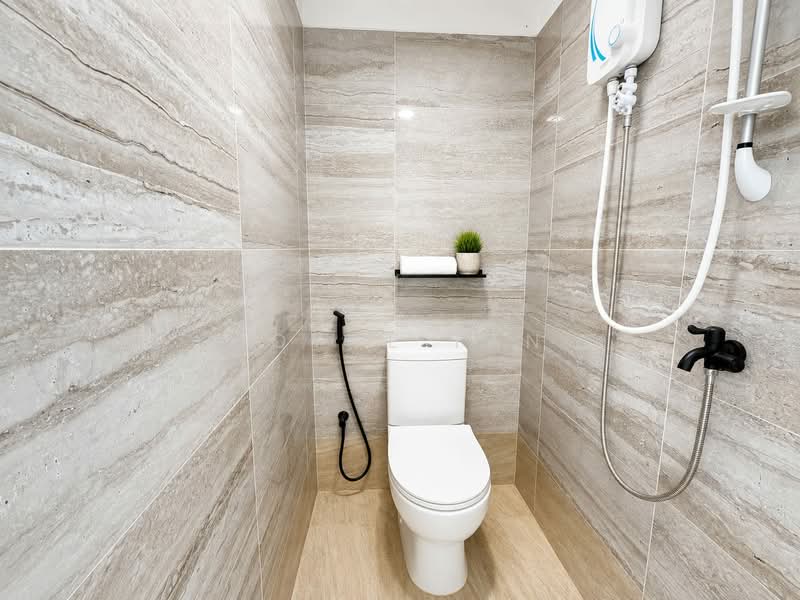 Colonia-era Landed Co-Living Corporate Leasing, , 7 Bedrooms, 1,000 sqft, Cluster House For Rent, by Joyce Tan, 500231854 - Bathroom - PropertyGuru.com.sg