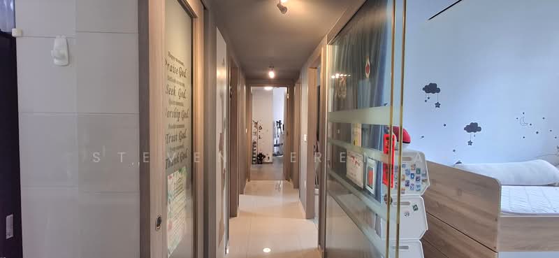 Sol Acres, 8 Choa Chu Kang Grove, 5 Bedrooms, 1,216 sqft, Condominium For Sale, by Steven Jeremiah, 500231860 - Walkway - PropertyGuru.com.sg