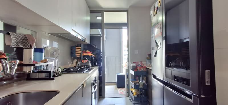 Sol Acres, 8 Choa Chu Kang Grove, 5 Bedrooms, 1,216 sqft, Condominium For Sale, by Steven Jeremiah, 500231860 - Kitchen - PropertyGuru.com.sg
