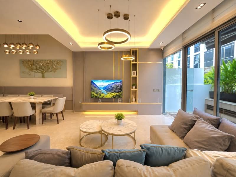 Belgravia Villas, 200 Ang Mo Kio Avenue 5, 5 Bedrooms, 3,584 sqft, Cluster House For Sale, by Loo Jia Bin (Jo), 500231863 - Living Room - PropertyGuru.com.sg