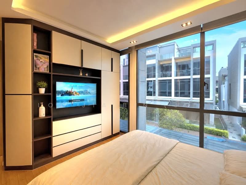 Belgravia Villas, 200 Ang Mo Kio Avenue 5, 5 Bedrooms, 3,584 sqft, Cluster House For Sale, by Loo Jia Bin (Jo), 500231863 - Bedroom - PropertyGuru.com.sg