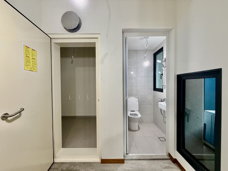 Belgravia Ace, 100 Belgravia Drive, Seletar / Yio Chu Kang, 5 Bedrooms, 4,058 sqft, Semi-Detached House For Sale, by Lily Tang, 500231864 - Bathroom - PropertyGuru.com.sg