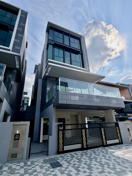 Belgravia Ace, 100 Belgravia Drive, Seletar / Yio Chu Kang, 5 Bedrooms, 4,058 sqft, Semi-Detached House For Sale, by Lily Tang, 500231864 - Exterior - PropertyGuru.com.sg