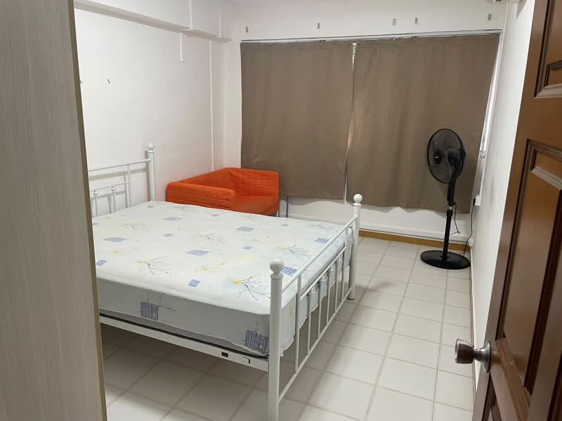 307 Jurong East Street 32, 307 Jurong East Street 32, Room Rental, 150 sqft, HDB Flat For Rent, by Aro Toh, 500231865 - Bedroom - PropertyGuru.com.sg