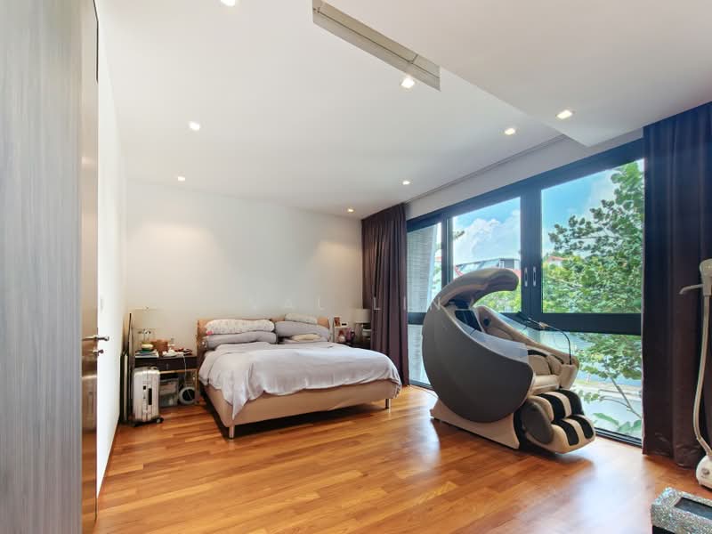 Chancery Hill Villas, , 5 Bedrooms, 6,469 sqft, Semi-Detached House For Sale, by Val Lin, 500231879 - Bedroom - PropertyGuru.com.sg