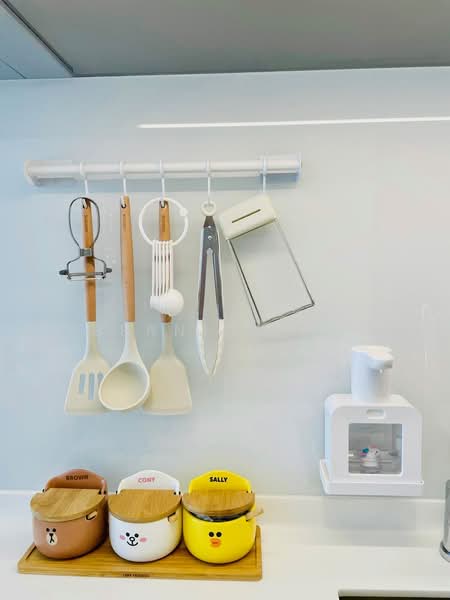 The Tre Ver, 68 Potong Pasir Avenue 1, 2 Bedrooms, 743 sqft, Condominium For Sale, by Bernice Ho, 500231889 - Kitchen - PropertyGuru.com.sg