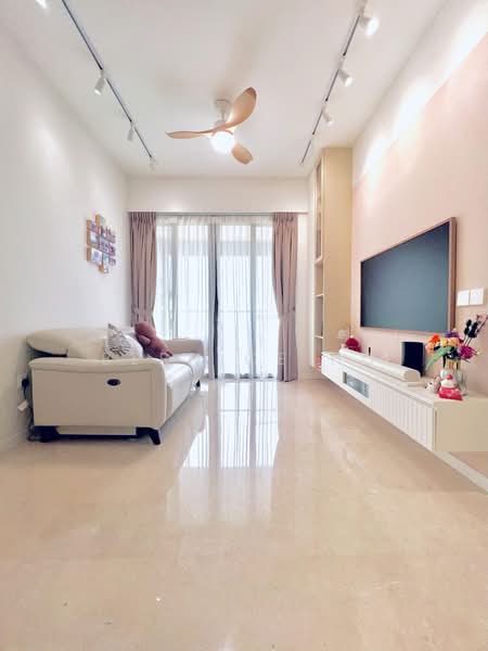 The Tre Ver, 68 Potong Pasir Avenue 1, 2 Bedrooms, 743 sqft, Condominium For Sale, by Bernice Ho, 500231889 - Living Room - PropertyGuru.com.sg