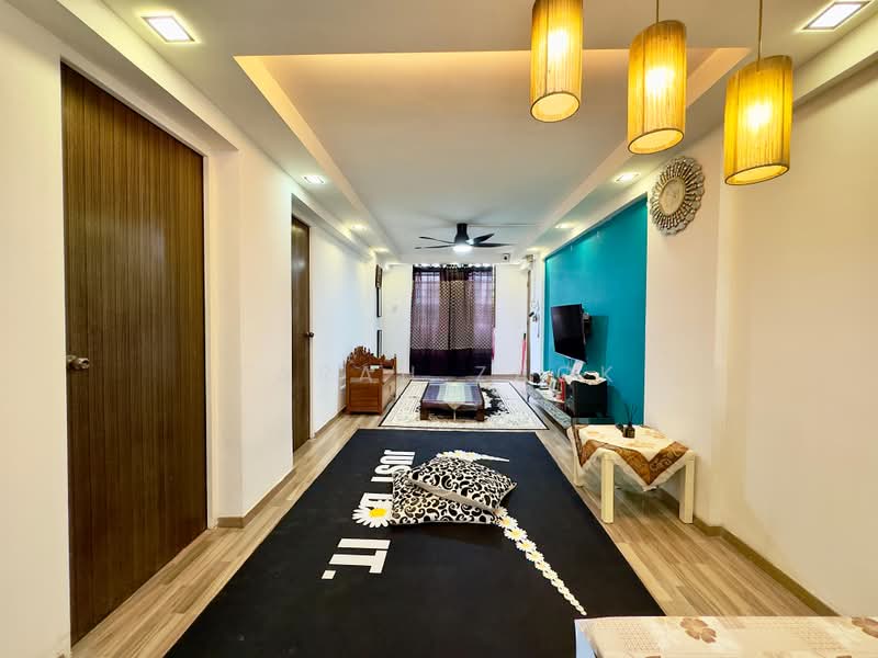 534 Bukit Batok Street 51, 534 Bukit Batok Street 51, 2 Bedrooms, 743 sqft, HDB Flat For Sale, by Farah Zack, 500231891 - Living Room - PropertyGuru.com.sg