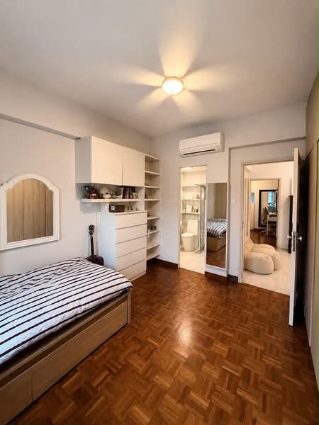 West Bay Condo, 56 West Coast Crescent, 2 Bedrooms, 850 sqft, Condominium For Sale, by David Ee, 500231910 - Bedroom - PropertyGuru.com.sg