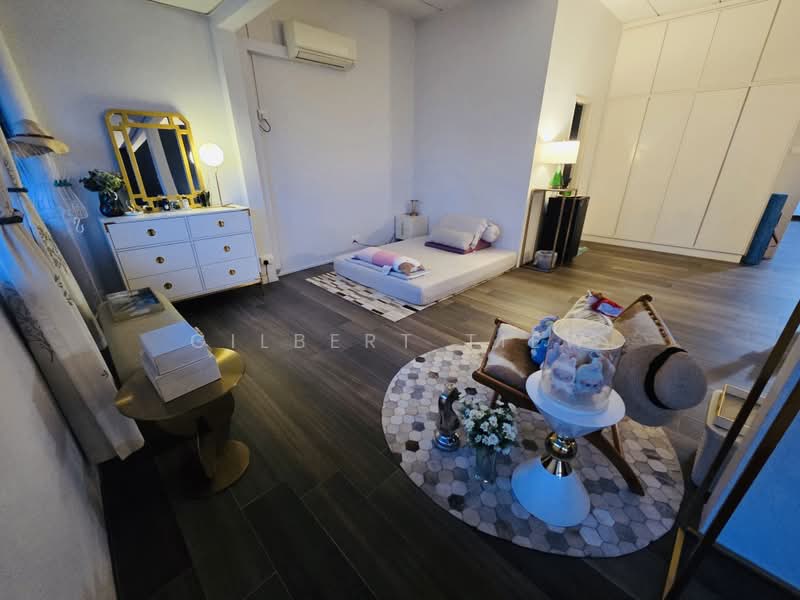 Island Park, , 4 Bedrooms, 5,000 sqft, Semi-Detached House For Sale, by Gilbert Tiew, 500231911 - Bedroom - PropertyGuru.com.sg