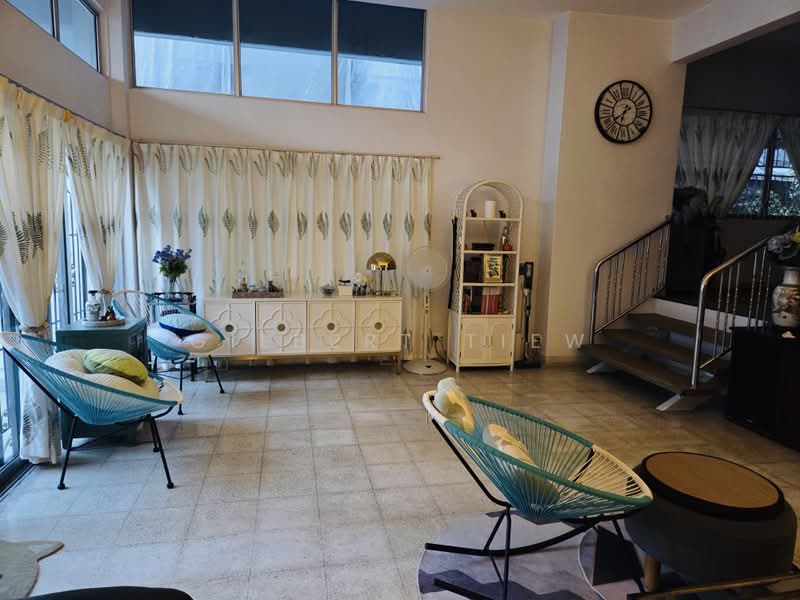 Island Park, , 4 Bedrooms, 5,000 sqft, Semi-Detached House For Sale, by Gilbert Tiew, 500231911 - Living Room - PropertyGuru.com.sg