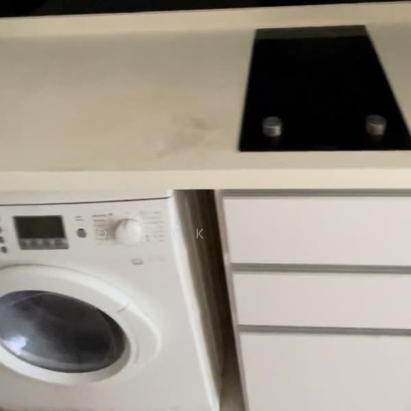 Centra Suites, 38 Geylang Lorong 25A, 1 Bedroom, 452 sqft, Apartment For Rent, by Derek Soh, 500231918 - Kitchen - PropertyGuru.com.sg