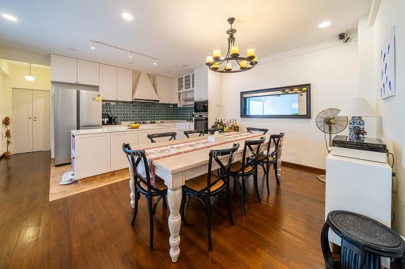 Level 2 Spacious 1,550sqft of beautifully renovated, liveable space, Waringin Park, Kembangan, Sin Chuan Garden,, 3 Bedrooms, 1,388 sqft, Walk-up Apartment For Sale, by Tien Tien Chen, 500231919 - Kitchen - PropertyGuru.com.sg