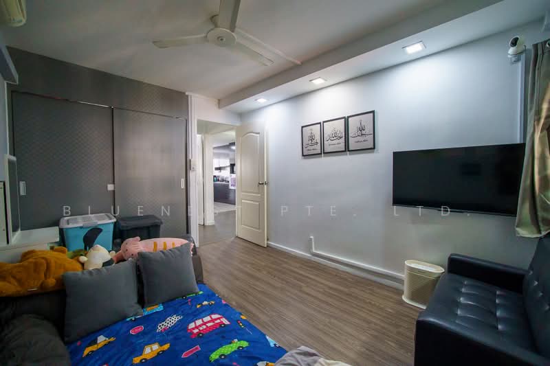 420 Woodlands Street 41, 420 Woodlands Street 41, 5 Bedrooms, 1,905 sqft, HDB Flat For Sale, by KENNETH CHUA, 500231924 - Interior - PropertyGuru.com.sg