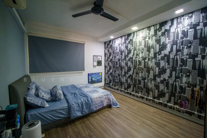 420 Woodlands Street 41, 420 Woodlands Street 41, 5 Bedrooms, 1,905 sqft, HDB Flat For Sale, by KENNETH CHUA, 500231924 - Bedroom - PropertyGuru.com.sg