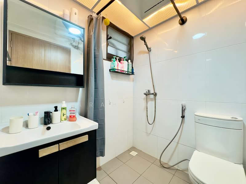 114B Alkaff Crescent, 114B Alkaff Crescent, 2 Bedrooms, 732 sqft, HDB Flat For Sale, by Farah Zack, 500231926 - Bathroom - PropertyGuru.com.sg
