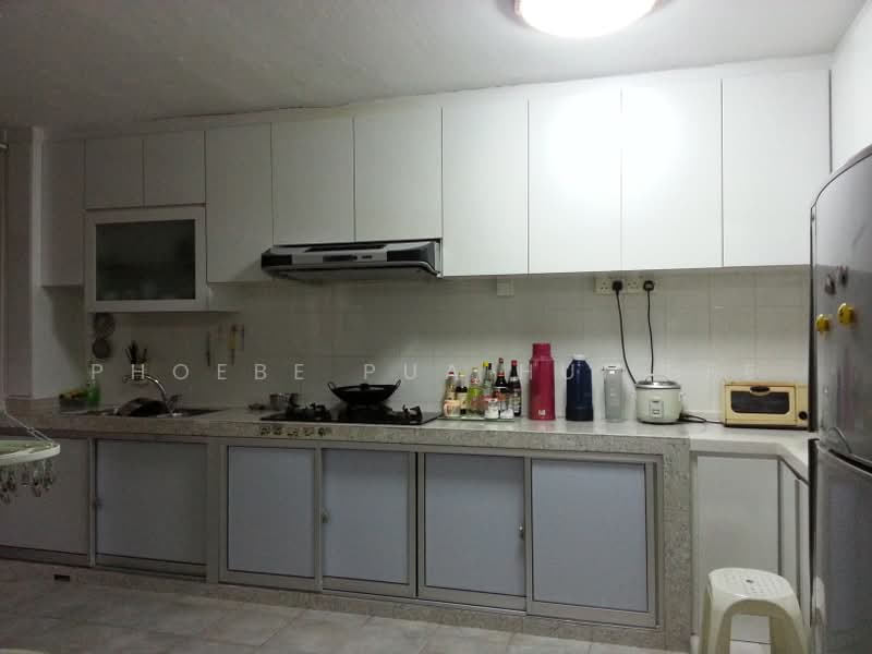 552 Bedok North Avenue 1, 552 Bedok North Avenue 1, 3 Bedrooms, 1,302 sqft, HDB Flat For Sale, by Phoebe Pua Hui Bee, 500231929 - Kitchen - PropertyGuru.com.sg