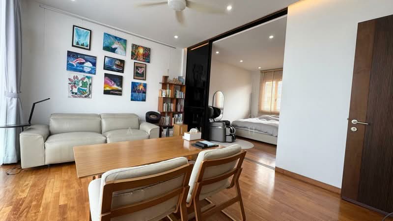 Landed 7772 @ D15 Corner Terrace with pool and near MRT, Eunos, East Coast / Marine Parade, 5 Bedrooms, 4,050 sqft, Corner Terrace For Sale, by Alvin Oh, 500231930 - Living Room - PropertyGuru.com.sg