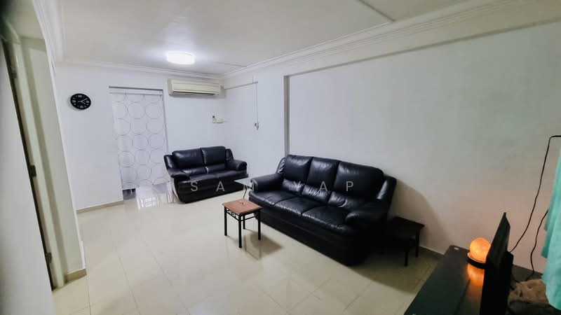 105 Serangoon North Avenue 1, 105 Serangoon North Avenue 1, 2 Bedrooms, 631 sqft, HDB Flat For Rent, by Sam Yap, 500231949 - Living Room - PropertyGuru.com.sg