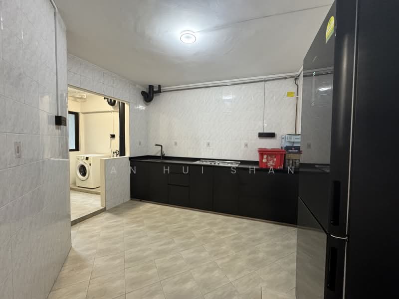586 Woodlands Drive 16, 586 Woodlands Drive 16, Admiralty / Woodlands, 4 Bedrooms, 1,410 sqft, HDB Flat For Sale, by Tan Hui Shan, 500231962 - Kitchen - PropertyGuru.com.sg