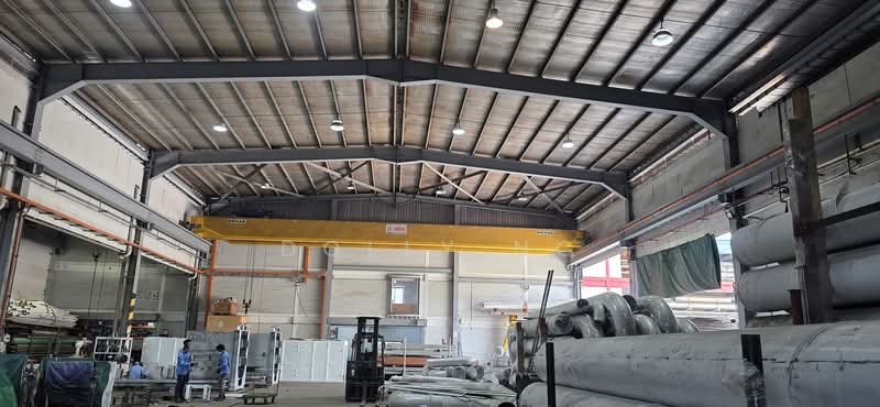14M Ceiling Workshop with Multiple Cranes, , 35,000 sqft, Factory / Workshop (B2) For Sale, by Dolly NG, 500231966 - Interior - CommercialGuru.com.sg