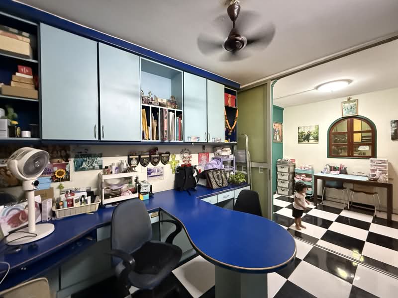 876 Woodlands Avenue 9, 876 Woodlands Avenue 9, 3 Bedrooms, 1,302 sqft, HDB Flat For Sale, by Peter Lee, 500231967 - Study - PropertyGuru.com.sg