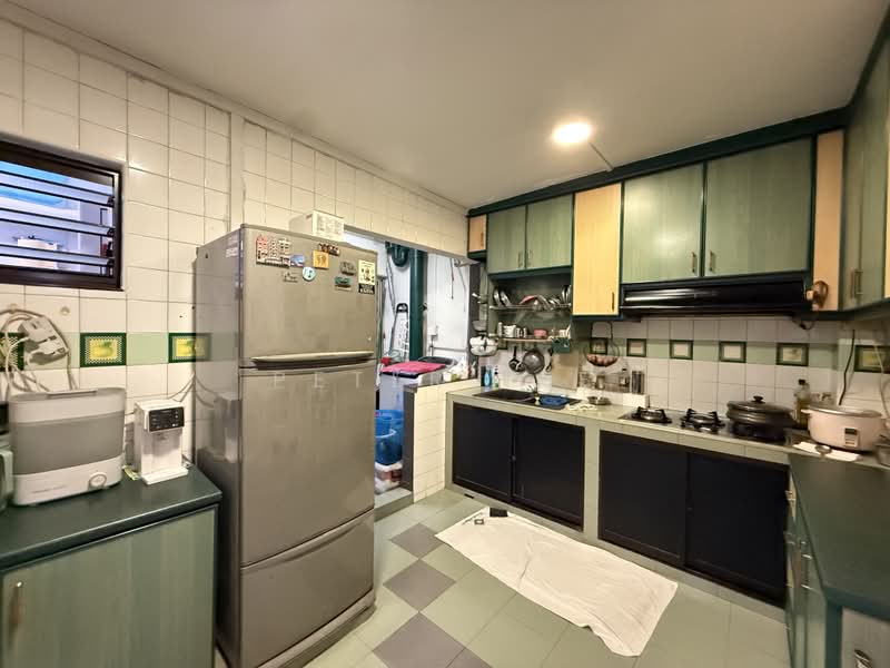 876 Woodlands Avenue 9, 876 Woodlands Avenue 9, 3 Bedrooms, 1,302 sqft, HDB Flat For Sale, by Peter Lee, 500231967 - Kitchen - PropertyGuru.com.sg