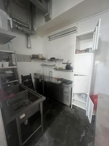King Albert Park (KAP), 9 King Albert Park, Clementi Park / Upper Bukit Timah, 754 sqft, Food & Beverage For Rent, by Terrell Soh, 500231969 - Kitchen - CommercialGuru.com.sg