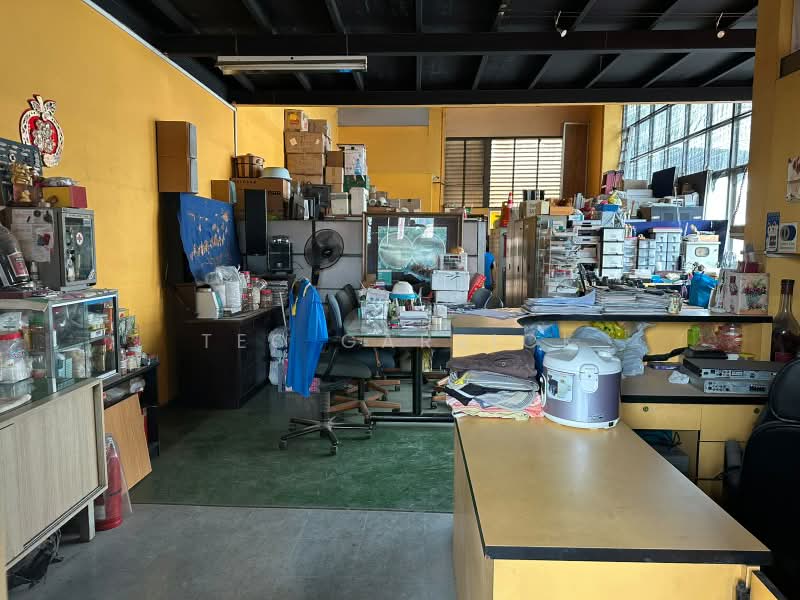 North Link Building, 10 Admiralty Street, 5,199 sqft, Light Industrial (B1) For Sale, by Teo Garrick, 500231972 - Interior - CommercialGuru.com.sg