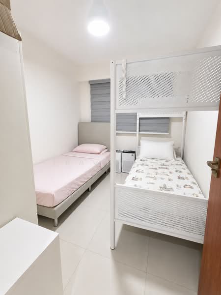 673A Edgefield Plains, 673A Edgefield Plains, 2 Bedrooms, 700 sqft, HDB Flat For Sale, by Travis Ng, 500231975 - Bedroom - PropertyGuru.com.sg