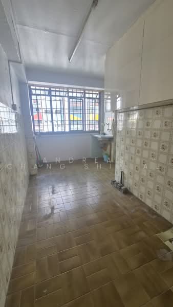 57 Circuit Road, 57 Circuit Road, 2 Bedrooms, 603 sqft, HDB Flat For Sale, by Andreas Chang Shin Ae, 500231981 - Kitchen - PropertyGuru.com.sg
