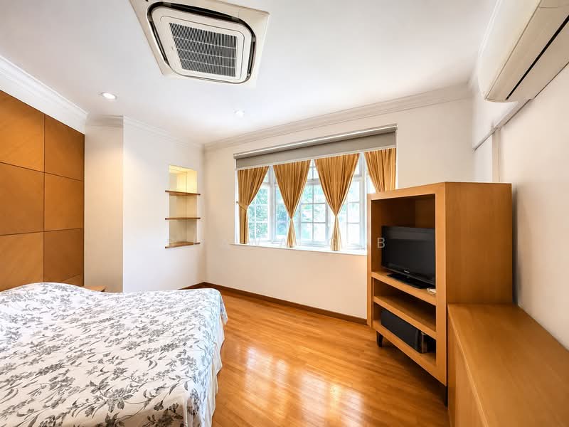 Corner Terrace 2.5 storey 6 bedroom, , 6 Bedrooms, 4,000 sqft, Corner Terrace For Sale, by Shawa G B, 500231988 - Bedroom - PropertyGuru.com.sg