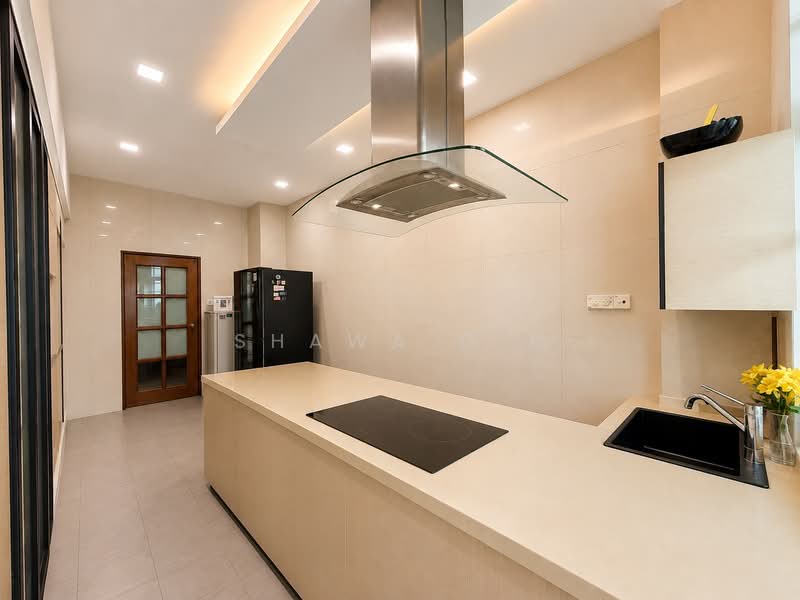 Corner Terrace 2.5 storey 6 bedroom, , 6 Bedrooms, 4,000 sqft, Corner Terrace For Sale, by Shawa G B, 500231988 - Kitchen - PropertyGuru.com.sg