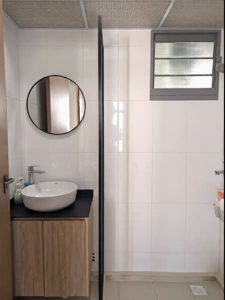 30 Margaret Drive, 30 Margaret Drive, 2 Bedrooms, 667 sqft, HDB Flat For Sale, by Mitch Soh, 500231991 - Bathroom - PropertyGuru.com.sg