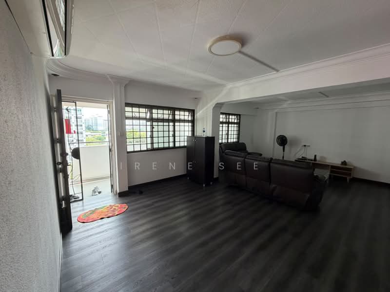 633 Pasir Ris Drive 3, 633 Pasir Ris Drive 3, Room Rental, 200 sqft, HDB Flat For Rent, by Irene See, 500231995 - Living Room - PropertyGuru.com.sg