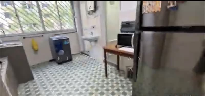 75 Bedok North Road, 75 Bedok North Road, 2 Bedrooms, 635 sqft, HDB Flat For Rent, by Elaine Tay, 500232001 - Kitchen - PropertyGuru.com.sg