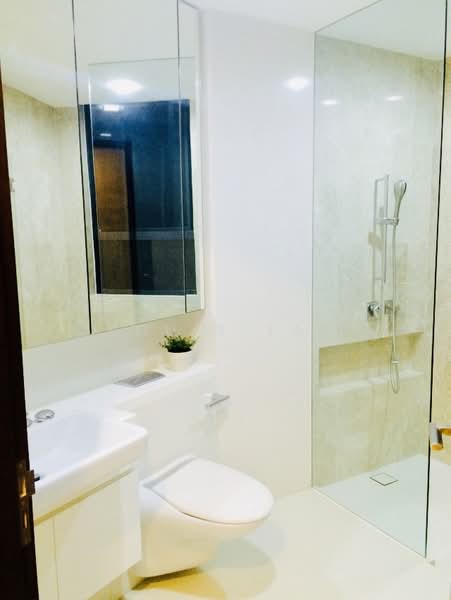 d'Leedon (Former Farrer Court), 13 Leedon Heights, 3 Bedrooms, 1,657 sqft, Condominium For Rent, by Louis Tay, 500232002 - Bathroom - PropertyGuru.com.sg