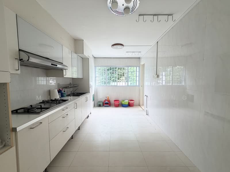 322 Hougang Avenue 5, 322 Hougang Avenue 5, 2 Bedrooms, 720 sqft, HDB Flat For Sale, by Michelle Cheong, 500232003 - PropertyGuru.com.sg