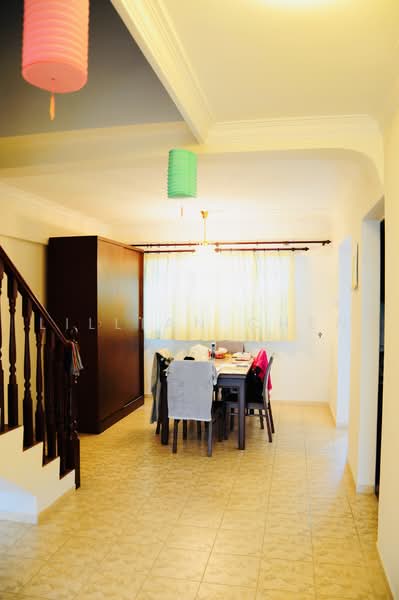 804 Woodlands Street 81, 804 Woodlands Street 81, 4 Bedrooms, 1,500 sqft, HDB Flat For Sale, by Lillian Chen, 500232004 - Dining Room - PropertyGuru.com.sg