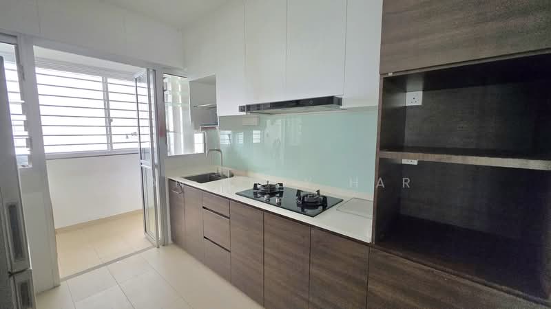 409B Northshore Drive, 409B Northshore Drive, 3 Bedrooms, 1,012 sqft, HDB Flat For Rent, by Kan Choy Har, 500232010 - Kitchen - PropertyGuru.com.sg