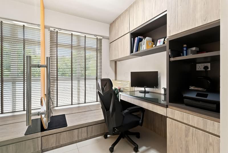 288A Compassvale Crescent, 288A Compassvale Crescent, 4 Bedrooms, 1,216 sqft, HDB Flat For Sale, by Krisy Chen, 500232016 - Study - PropertyGuru.com.sg