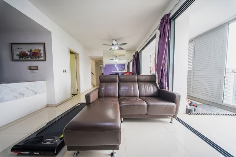 Riversound Residence, 9 Sengkang East Avenue, 3 Bedrooms, 2,195 sqft, Condominium For Sale, by CLARENCE LIANG, 500232019 - Living Room - PropertyGuru.com.sg