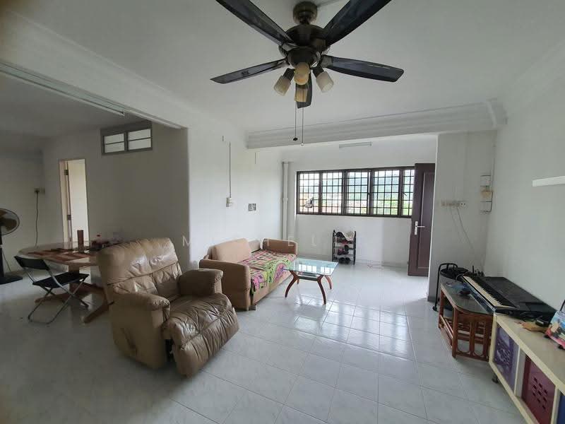 1 Toh Yi Drive, 1 Toh Yi Drive, Clementi Park / Upper Bukit Timah, 4 Bedrooms, 1,313 sqft, HDB Flat For Sale, by Michelle Tan, 500232028 - Living Room - PropertyGuru.com.sg