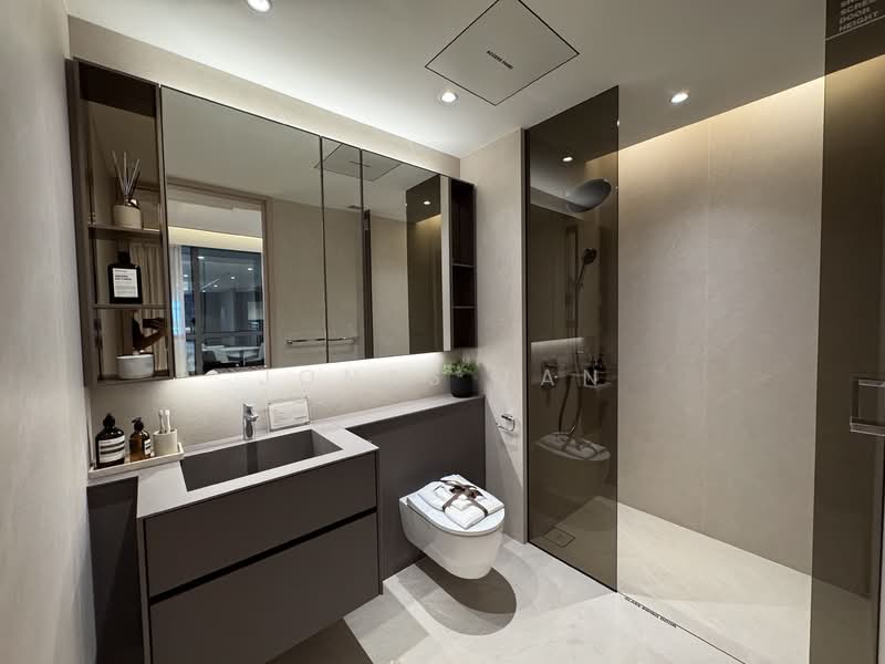 Union Square Residences, 28 Havelock Road,, 2 Bedrooms, 700 sqft, Condominium For Sale, by Jonas Tan, 500232047 - Bathroom - PropertyGuru.com.sg